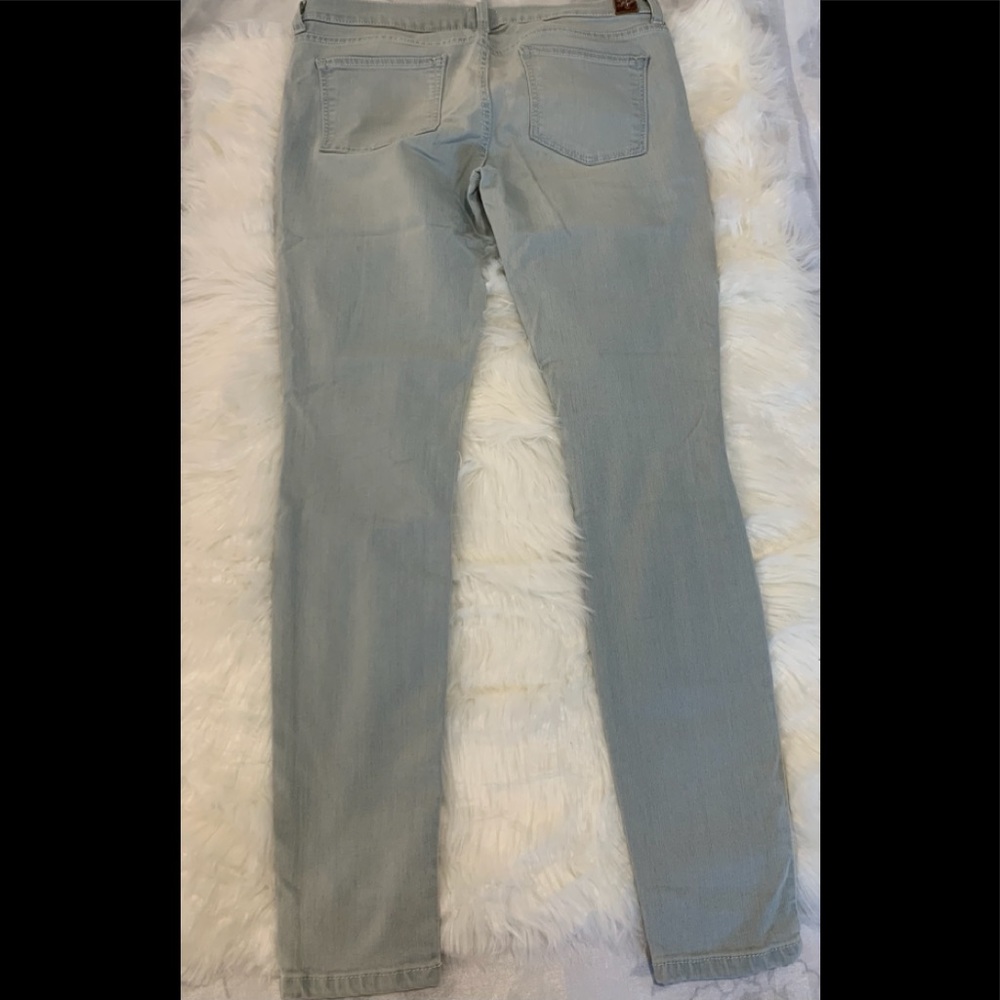 Jean - Picture 2 of 2